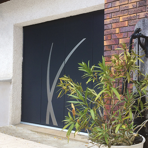 Installation de porte de garage en Ille et Vilaine à Janzé, Retiers, Châteaugiron, La Guerche-de-Bretagne, Corps-nuds, Piré-sur-Seiche, Marcillé-Robert, Essé, Bain-de-Bretagne, Amanlis, Bais, Louvigné-de-Bais, Chateaubourg, Rennes, Noyal-sur-Vilaine, Argentré-du-Plessis, Vitré